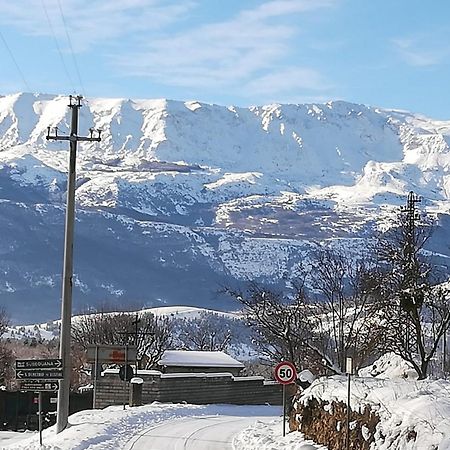 Poggio Picenze Complesso Turistico Aurora - Appartamenti מראה חיצוני תמונה
