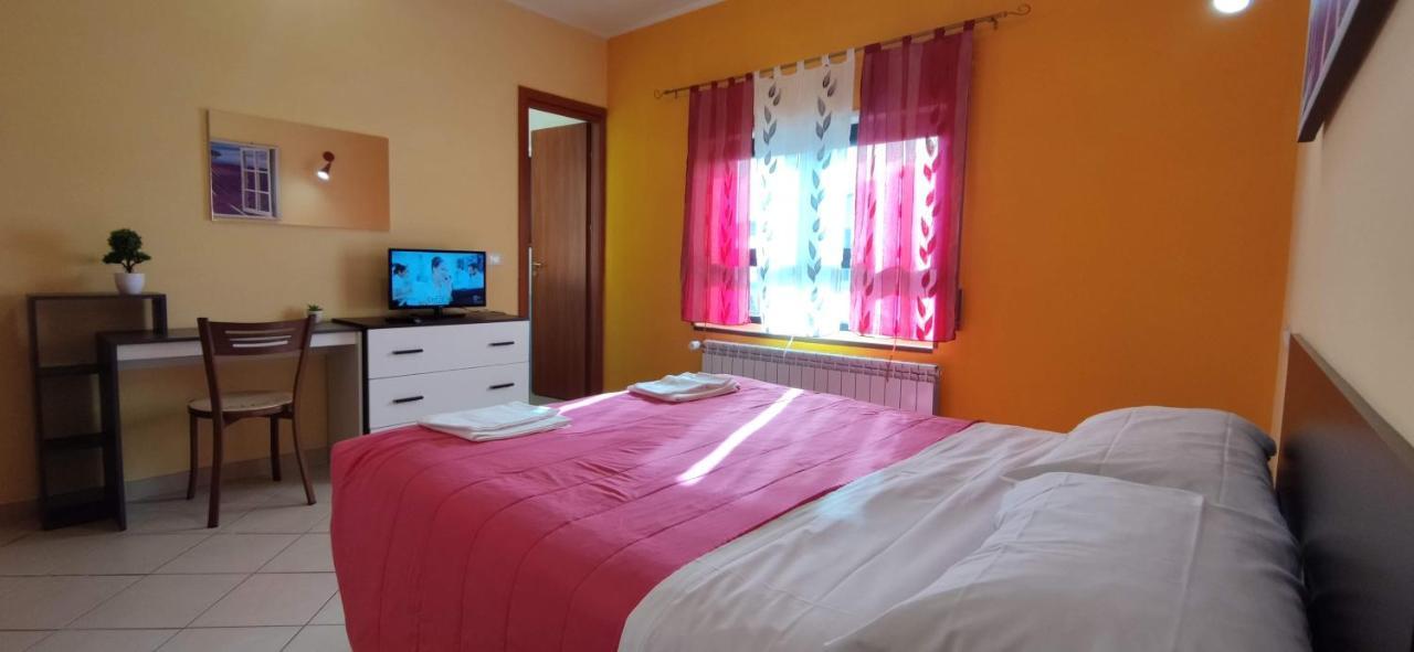 Poggio Picenze Complesso Turistico Aurora - Appartamenti מראה חיצוני תמונה