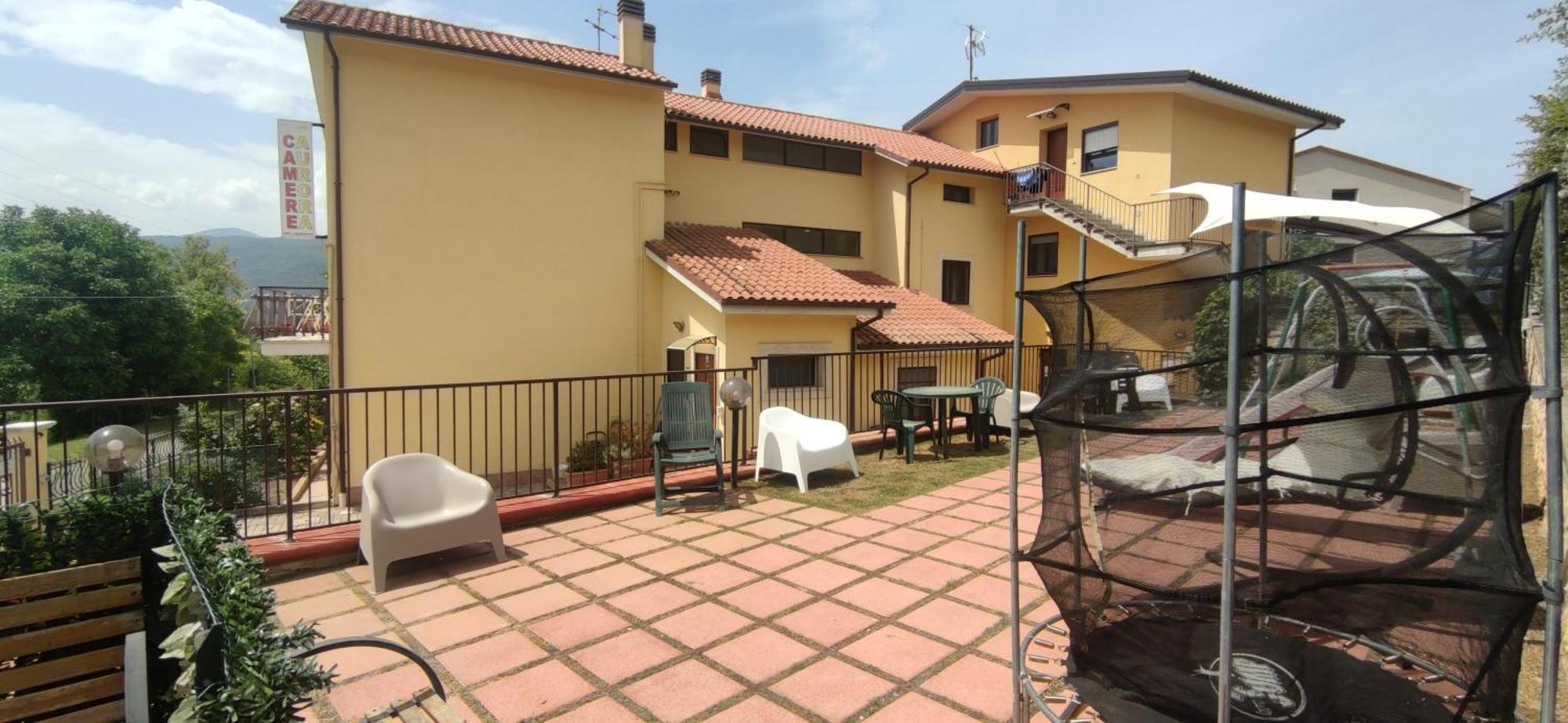 Poggio Picenze Complesso Turistico Aurora - Appartamenti מראה חיצוני תמונה