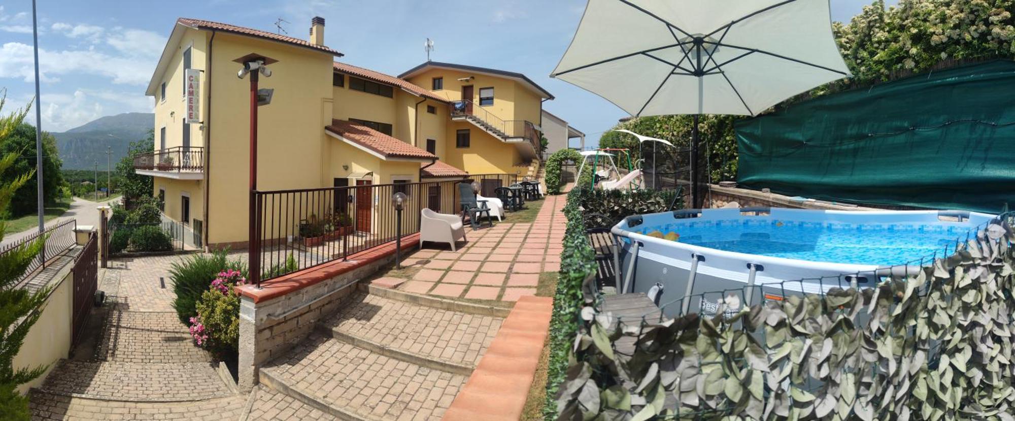 Poggio Picenze Complesso Turistico Aurora - Appartamenti מראה חיצוני תמונה